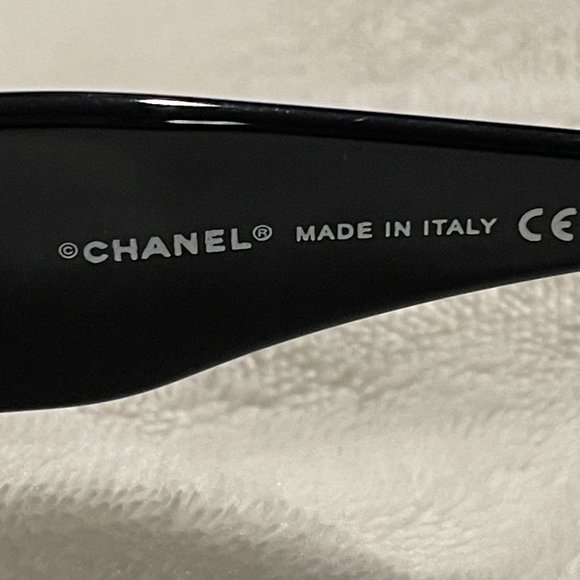 CHANEL FLOWER SUNGLASSES main image 2